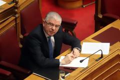 Τελεσίγραφο Λυκουρέντζου για τις εισφορές στον ΕΟΠΥΥ