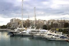 Στα ΚΕΠ οι επιχειρηματικές-επαγγελματικές άδειες αρμοδιότητας του υπ. Ναυτιλίας
