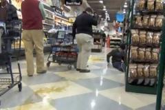 Δείτε τι μπορεί να πάθετε σε ένα σούπερ μάρκετ! [video]