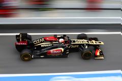 Βαρκελώνη: Γκροζάν και Lotus έθεσαν το ρυθμό