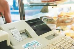 Στο τραπέζι ΦΠΑ και καύσιμα