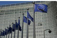 Ταξιδιωτική οδηγία «δηλητήριο» της Κομισιόν για Ελλάδα - Ελέγχεται η εγκυρότητά της