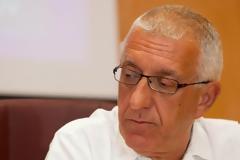 Υπάρχει και η επιλογή να παραιτηθείς Κακλαμάνη