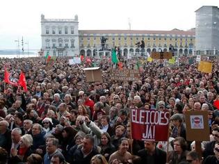 Φωτογραφία για Πορτογαλία: Δυνατή κραυγή διαμαρτυρίας