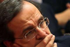 Ράβουν κουστούμια...