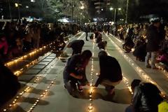 Η Ελλάδα πενθεί τους φοιτητές της Λάρισας