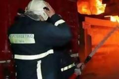 Κινδύνεψε γυναίκα τα ξημερώματα από φωτιά σε σπίτι στο Καματερό