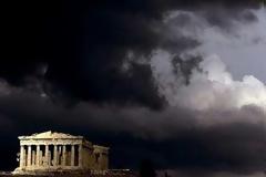 ΔΕΝ ΥΠΑΡΧΕΙ ΠΡΑΓΜΑΤΙΚΗ ΔΗΜΟΣΙΟΝΟΜΙΚΗ ΚΡΙΣΗ ΣΤΗΝ ΕΛΛΑΔΑ