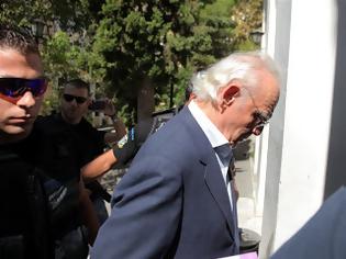 Φωτογραφία για 7+1 χρόνια κάθειρξη για τον Ακη Τσοχατζόπουλο - Δήμευση του ακινήτου της Αρεοπαγίτου