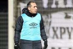 Σβήνει παίκτες από το απουσιολόγιο ο Δώνης