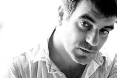 Το προκλητικό tweet του Βαξεβάνη: Παπαγεωργόπουλος, Ψωμιάδης, Βενιζέλος...