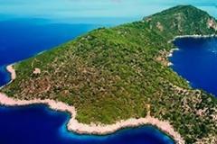 Ο Εμίρης του Κατάρ αγόρασε την Οξυά και ακόμη πέντε νησάκια