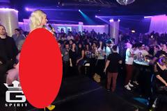 Δείτε πως εμφανίστηκε η Τζούλια σε club της Σλοβακίας!!!