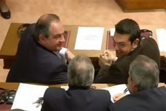 Η απάντηση του ΣΥΡΙΖΑ για τον... Καραμανλή