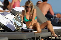 Η Rita Rusik έχει τον τρόπο της να συγκεντρώνει τα βλέμματα