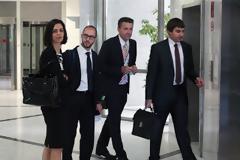 Γ. Άσμουσεν: «Επιστρέφει η τρόικα στην Κύπρο»
