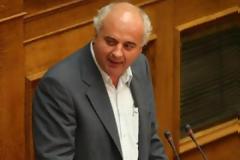 «Έβγαλε λαβράκι» ο Αχαιός βουλευτής Καραθανασόπουλος – Ήθελαν στα 600 ευρώ το ακατάσχετο όριο του μισθού!