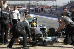 ΑΠΡΟΒΛΕΠΤΟ ΤΟ ΦΕΤΙΝΟ ΠΡΩΤΑΘΛΗΜΑ ΤΗΣ FORMULA 1