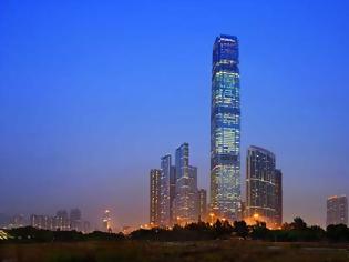 Φωτογραφία για Το ψηλότερο ξενοδοχείο στον κόσμο βρίσκεται στο Χονγκ Κονγκ