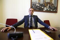 Κασιδιάρης σε Τσαπανίδου: Αν σκοτώνουμε αλλοδαπούς; Είστε σοβαρή κυρία μου;