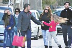 Πάολα: Βόλτα με την Παολίνα και τον πρώην σύζυγό της! - Δείτε φωτο