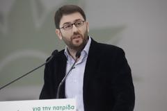Τον ματιάσανε! Με υψηλό πυρετό ο πρώτος σε σταυρούς στο συνέδριο του ΠΑΣΟΚ