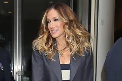 Τα ιδιαίτερα σακάκια της Sarah Jessica Parker