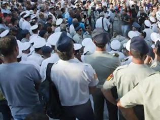 Φωτογραφία για Το Ισπανικό Πρακτορείο Ειδήσεων για τη φτωχοποίηση των Ελλήνων στρατιωτικών