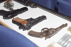 Βρήκαν μικρό οπλοστάσιο στην Ηγουμενίτσα!