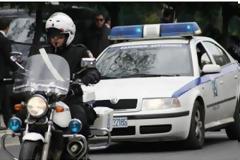 Λήστεψε 77χρονη μέσα σε ασανσέρ