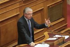 «Συμφέροντα αντιδρoύν στις συνενώσεις κλινικών»