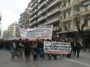 Φωτογραφία για Πορεία σπουδαστών και φοιτητών στη Θεσσαλονίκη κατά του σχεδίου Αθηνά