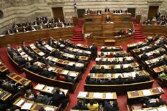 Κόντρες στη Βουλή για τον υψηλό φόρο θέρμανσης στο πετρέλαιο