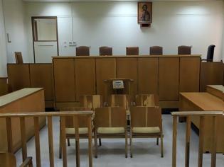 Φωτογραφία για Αντισυνταγματική η αναδρομική περικοπή σε συντάξεις δικαστών και στρατιωτικών