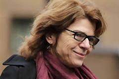 Ένοχη η Ελληνίδα πρώην σύζυγος βρετανού πολιτικού