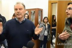 Λαμία: Οι φοιτητές κατέλαβαν το γραφείο του Δημάρχου και τα 