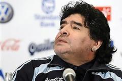 «Ο Μπλάτερ φταίει που δεν προπονώ»