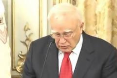 Αποδοκίμασαν Παπούλια, Σαμαρά και Ιερώνυμο