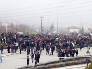 Φωτογραφία για H B' ΕΛΜΕ Έβρου καταδικάζει την επίθεση στο σχολείο της Ιερισσού