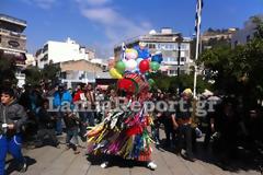 Λαμία: Η Καμήλα βγήκε βόλτα στους δρόμους της πόλης