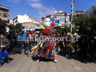 Φωτογραφία για Λαμία: Η Καμήλα βγήκε βόλτα στους δρόμους της πόλης