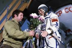 Το ωραίο φύλο στην υπηρεσία του διαστήματος