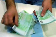 Θεσσαλονίκη: Χειροπέδες σε τοκογλύφο για εκβιασμό