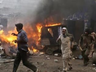 Φωτογραφία για Πακιστάν : Επιθέσεις μουσουλμάνων σε σπίτια χριστιανών