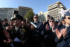 Χαιρετισμός Προέδρου ΣΥΣΜΕΔ στη συγκέντρωση εε και εα στρατιωτικών την 9-3-2013