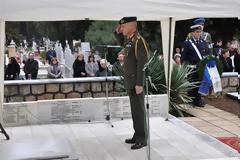 Επιμνημόσυνη δέηση από το Β΄ΣΣ υπέρ των πεσόντων αξιωματικών και οπλιτών στα στρατιωτικά κοιμητήρια της Βέροιας