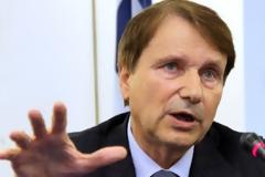Πώς και με ποιους γιόρτασε τα γενέθλιά του στο Κολωνάκι ο Χορστ Ράιχενμπαχ