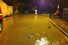 Σάμος: Μετρούν τις πληγές τους στο Ηραίον