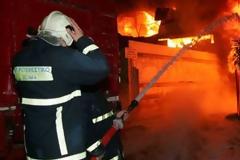Πυρκαγιά την νύχτα σε αποθήκη στο Ηράκλειο