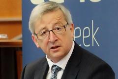 Για κίνδυνο πολέμου στην Ευρώπη προειδοποιεί ο Γιούνκερ